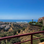 2 bedroom Apartments for sale in Calahonda – R5122951