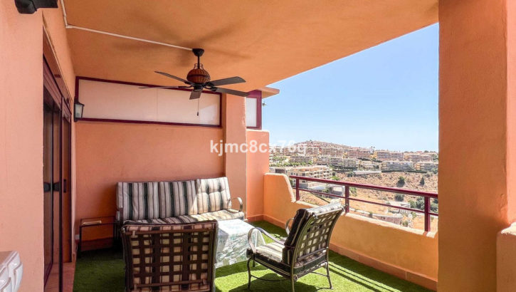 2 bedroom Apartments for sale in Calahonda – R5122951 in 