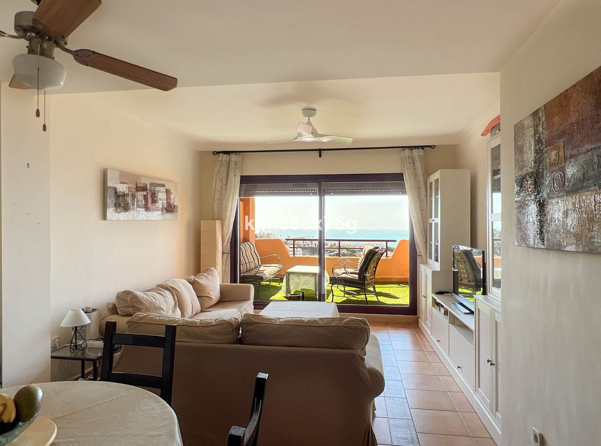 2 bedroom Apartments for sale in Calahonda – R5122951