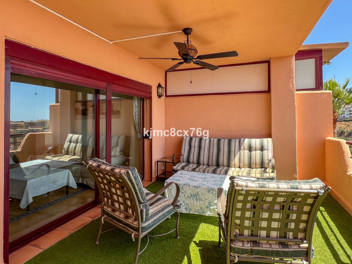 2 bedroom Apartments for sale in Calahonda – R5122951