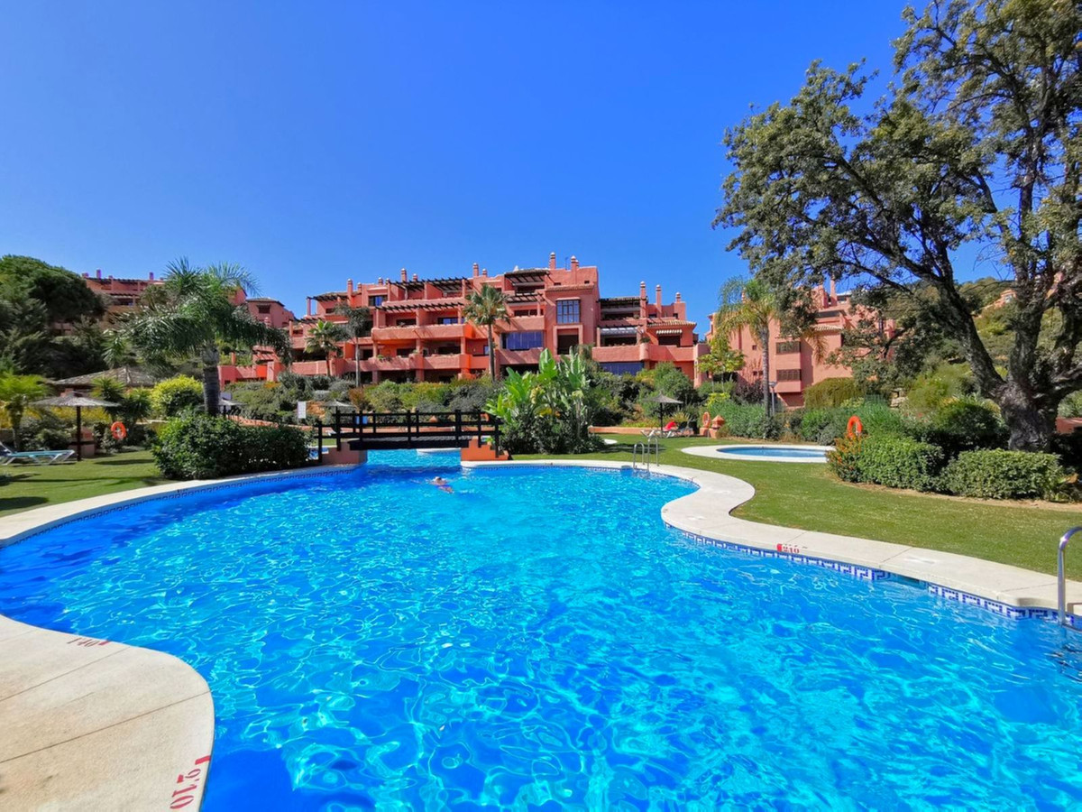 2 bedroom Apartments for sale in La Mairena – R5050405