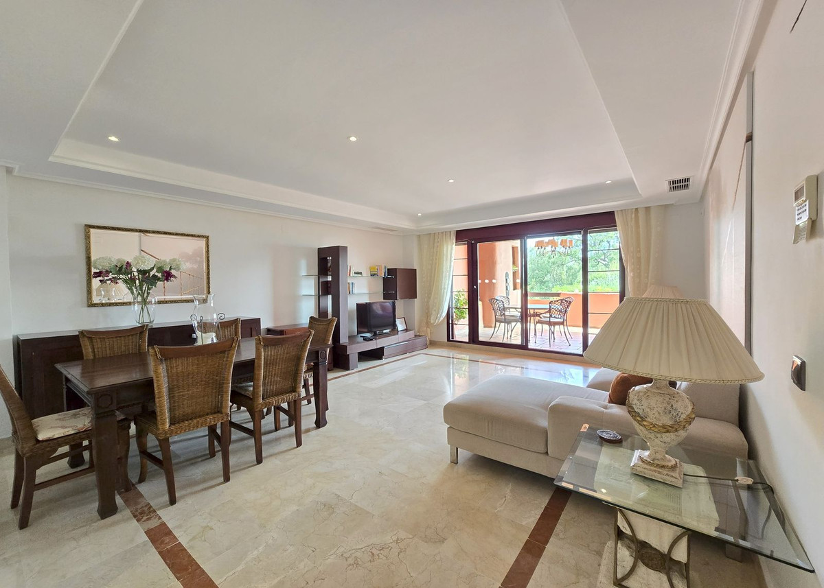 2 bedroom Apartments for sale in La Mairena – R5050405