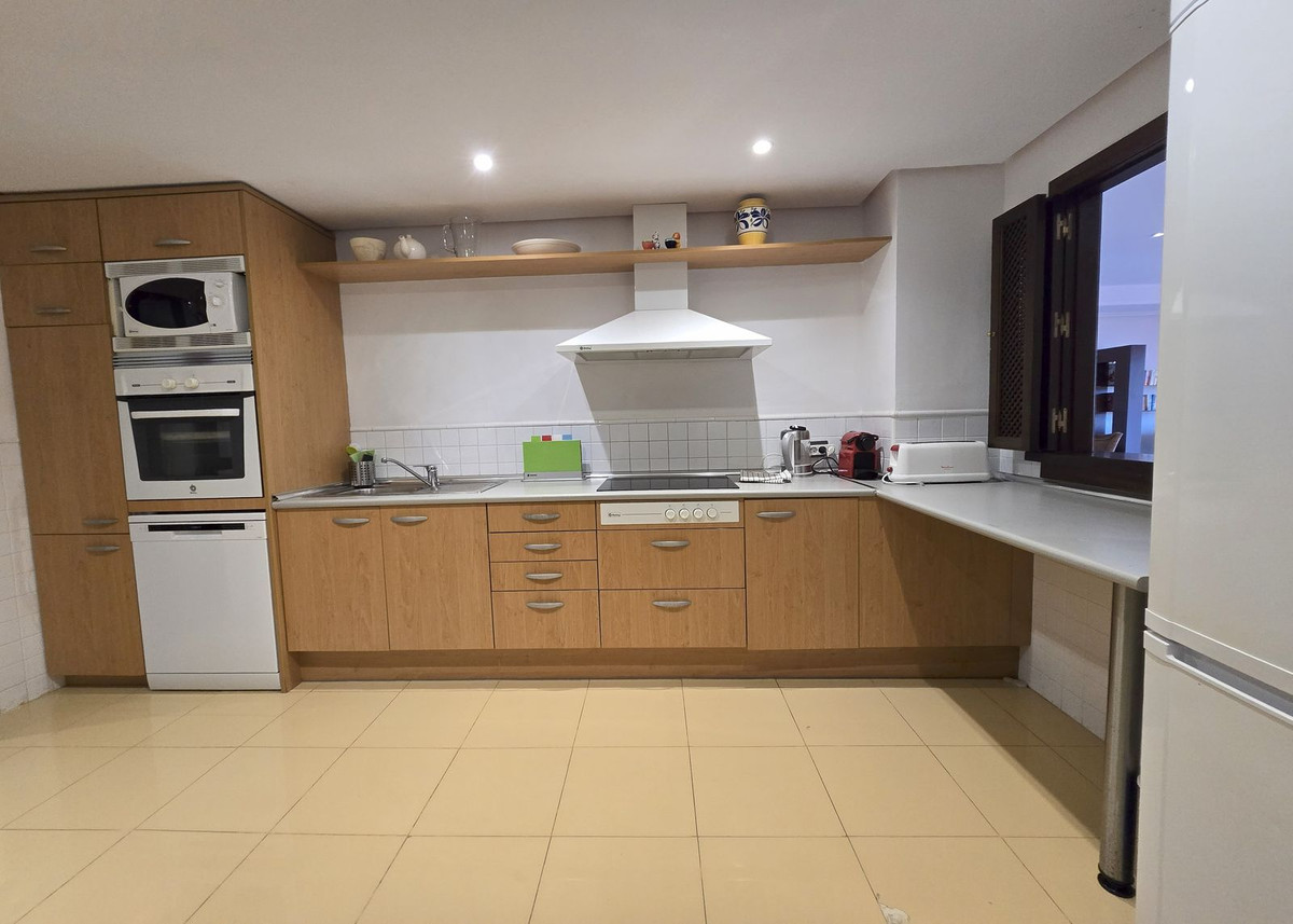 2 bedroom Apartments for sale in La Mairena – R5050405