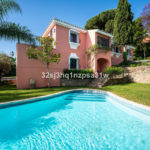 5 bedroom Villas for sale in Las Brisas – R5062681