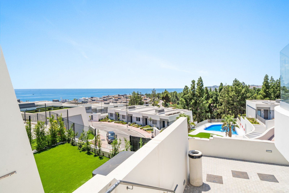 3 bedroom Townhouses for sale in La Cala de Mijas – R5131978
