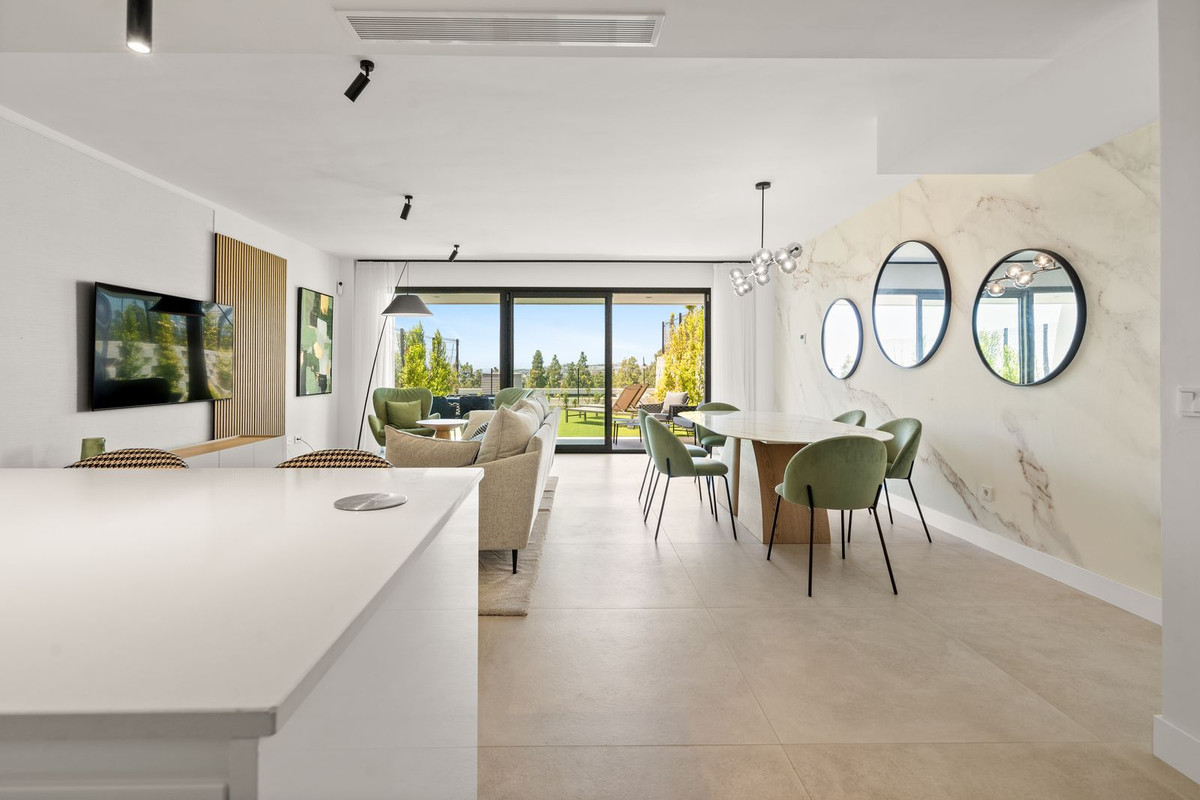 3 bedroom Townhouses for sale in La Cala de Mijas – R5131978