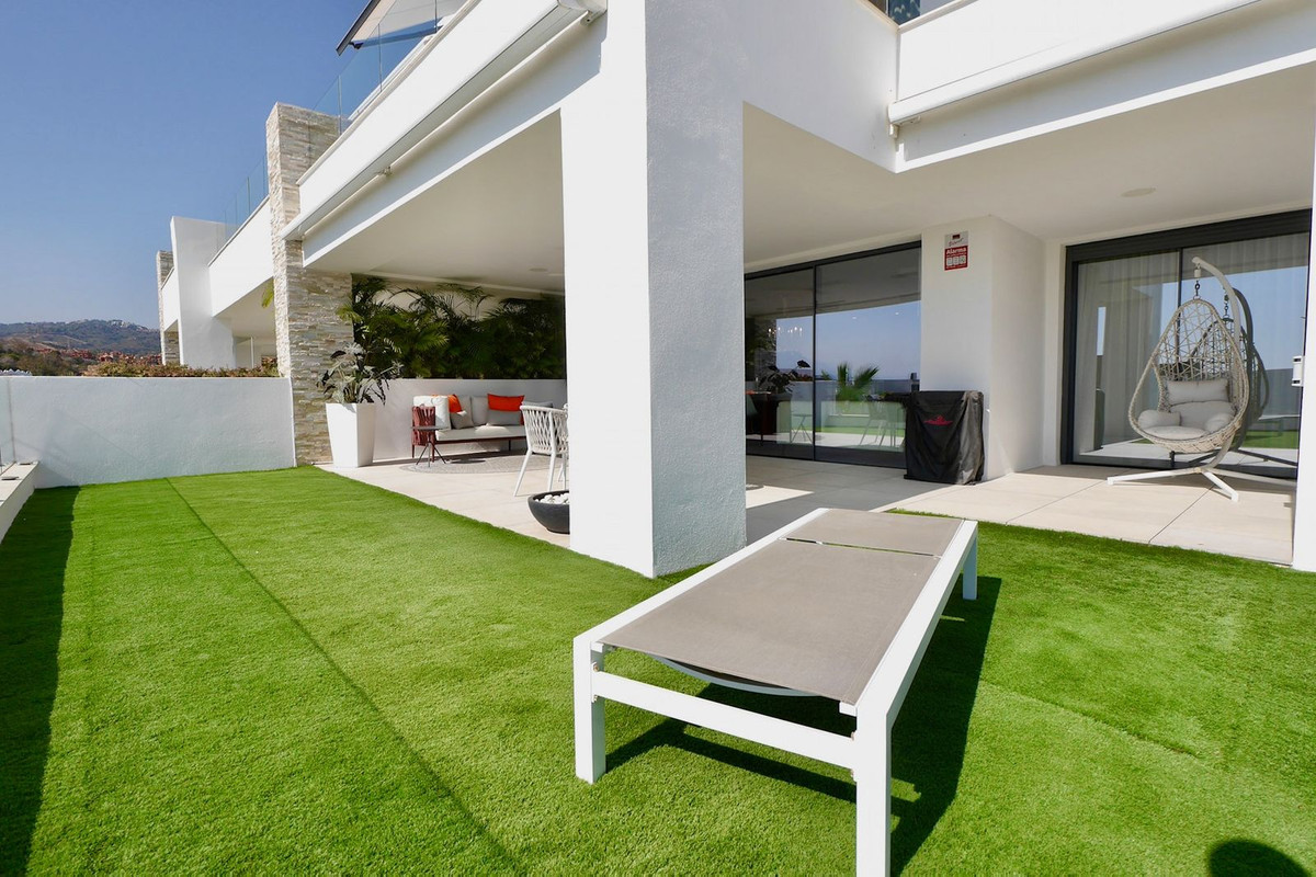 3 bedroom Apartments for sale in Cabopino – R5130787