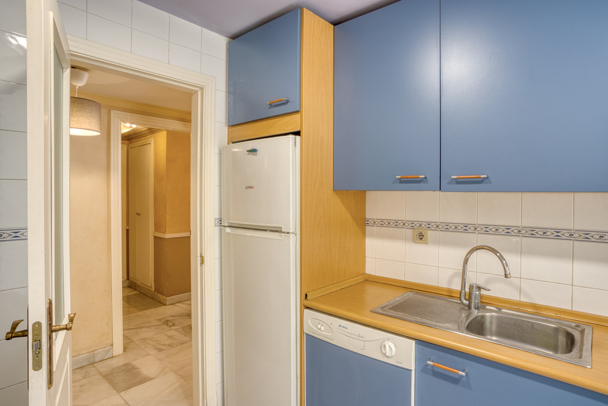 3 bedroom Apartments for sale in Milla de Oro – R5047888