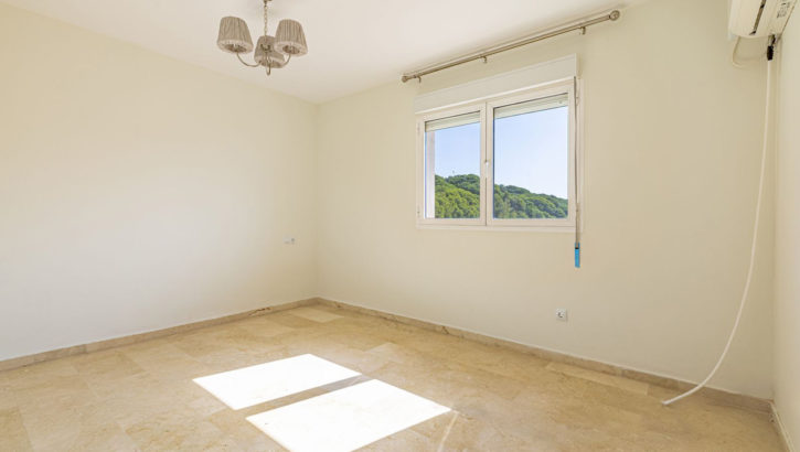 3 bedroom Penthouses for sale in Marbella – R5135143 in 
