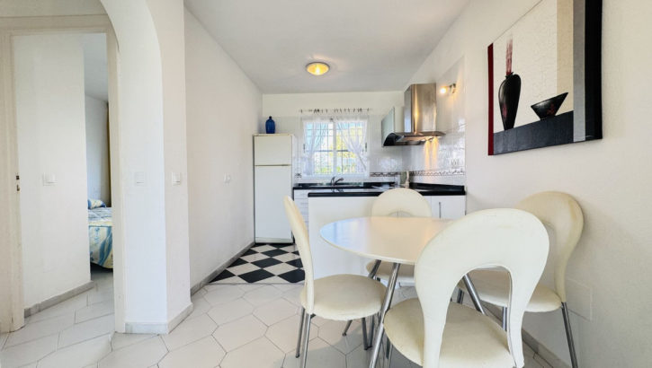 2 bedroom Apartments for sale in Miraflores – R5120545 in 