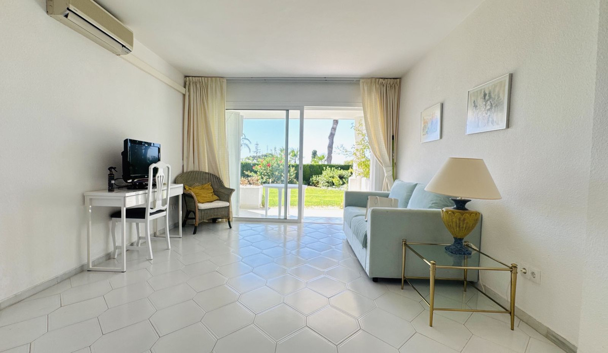 2 bedroom Apartments for sale in Miraflores – R5120545