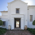6 bedroom Villas for sale in Altos de los Monteros – R5135635
