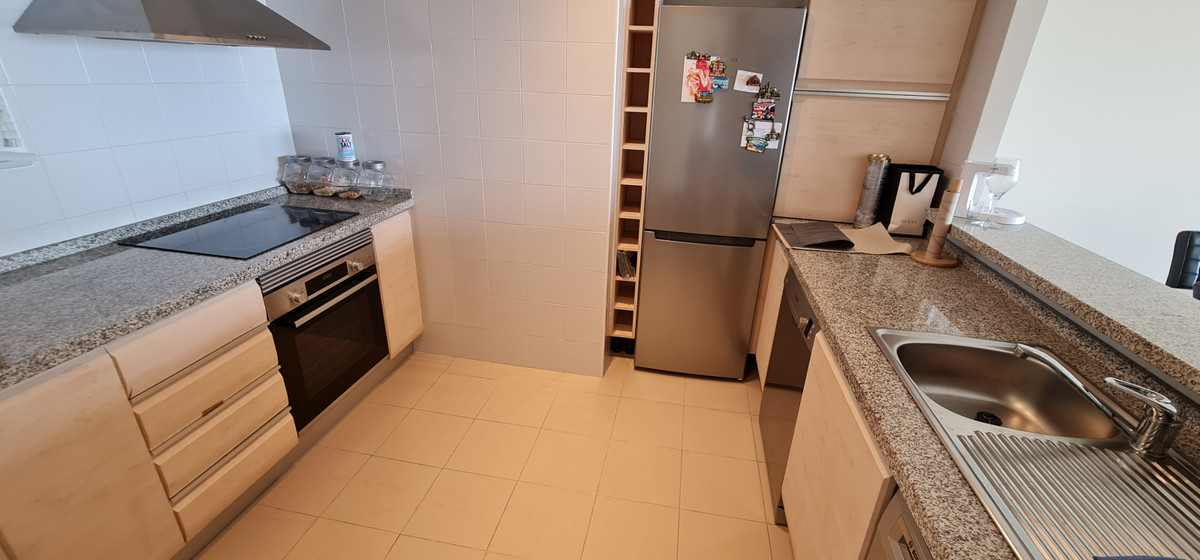 2 bedroom Apartments for sale in Calahonda – R5134621