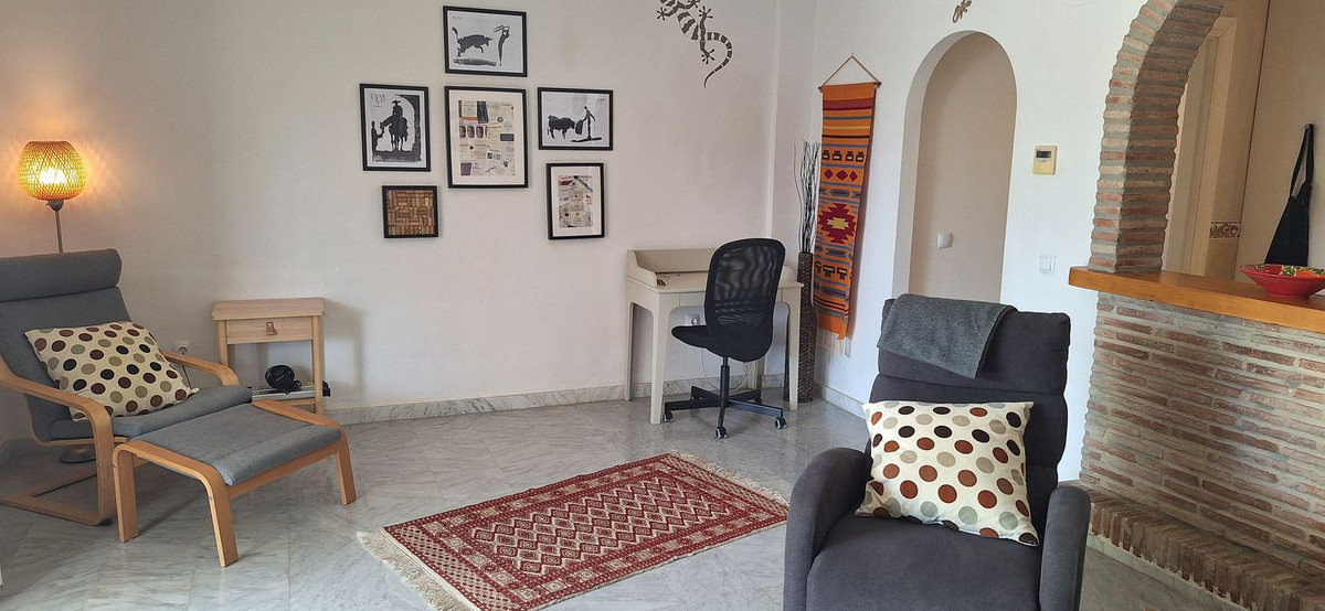 2 bedroom Apartments for sale in Calahonda – R5132548