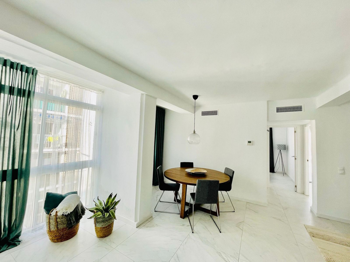 2 bedroom Apartments for sale in Marbella – R5134801