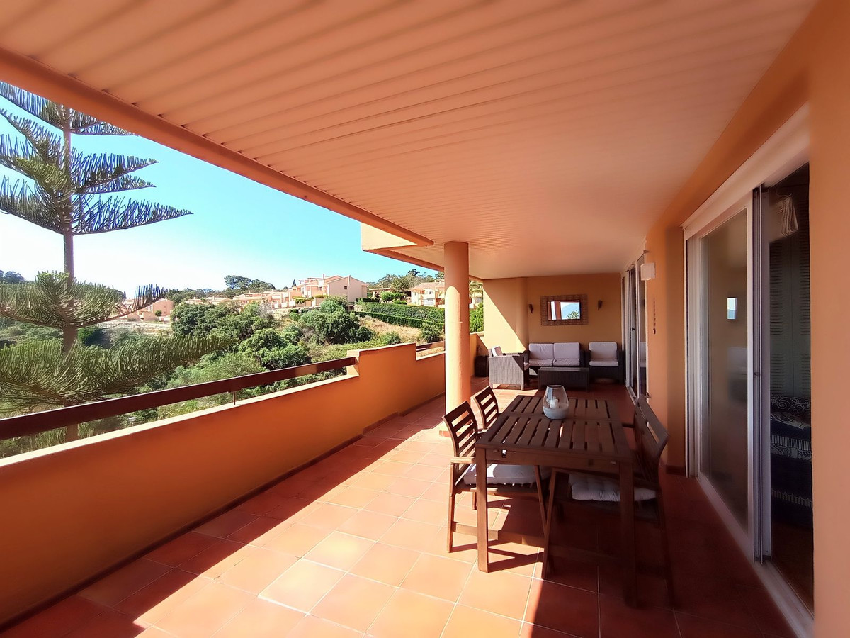 Apartamentos de 3 dormitorios en venta en La Mairena – R5144128