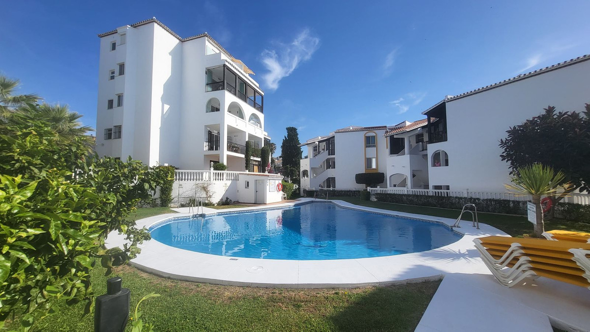 Aticos de 2 dormitorios en venta en Riviera del Sol – R5136559