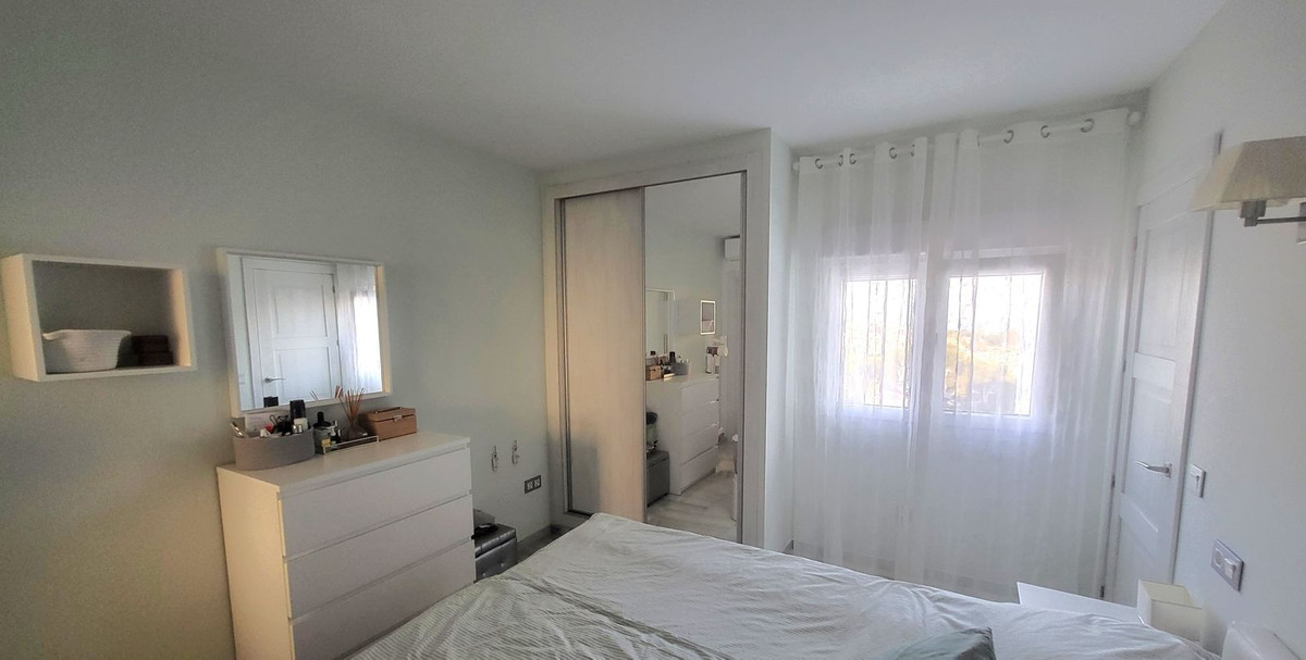 Aticos de 2 dormitorios en venta en Riviera del Sol – R5136559
