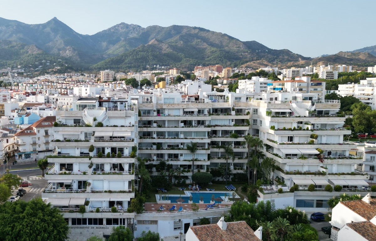 Apartamentos de 2 dormitorios en venta en Marbella – R5132818