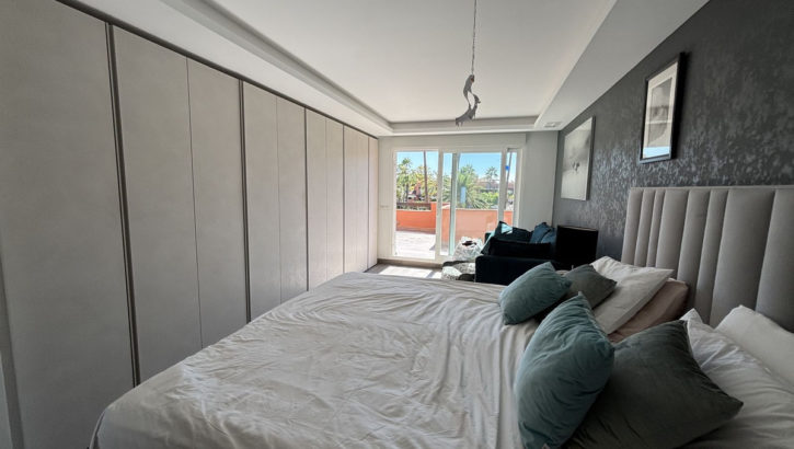 3 bedroom Penthouses for sale in Guadalmina Baja – R5139022 in 