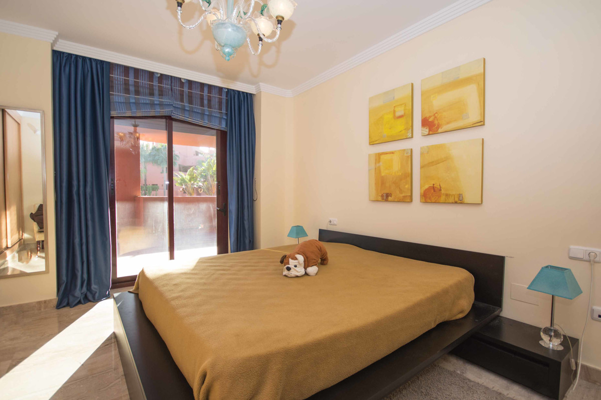4 bedroom Apartments for sale in Nueva Milla de Oro – R5127307