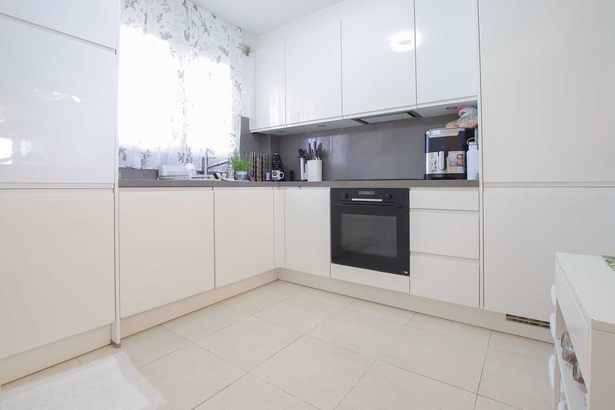 2 bedroom Penthouses for sale in Calahonda – R5127169