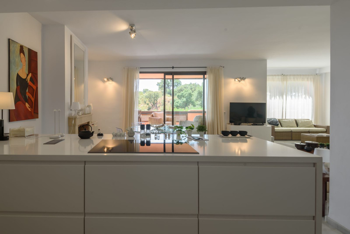 2 bedroom Apartments for sale in La Mairena – R5130679