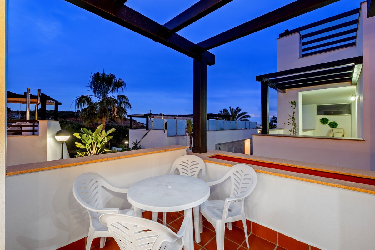 3 bedroom Townhouses for sale in Marbella – R5142505