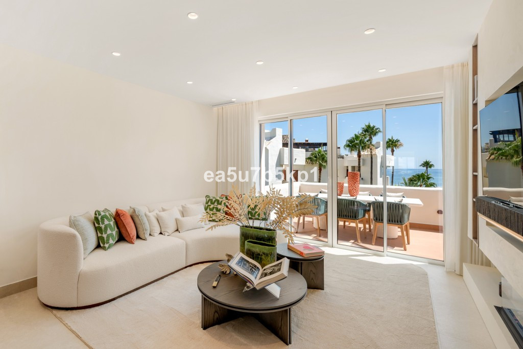 Apartamentos de 3 dormitorios en venta en Nueva Milla de Oro – R5132761