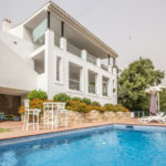 Villas de 4 dormitorios en venta en La Mairena – R5143909