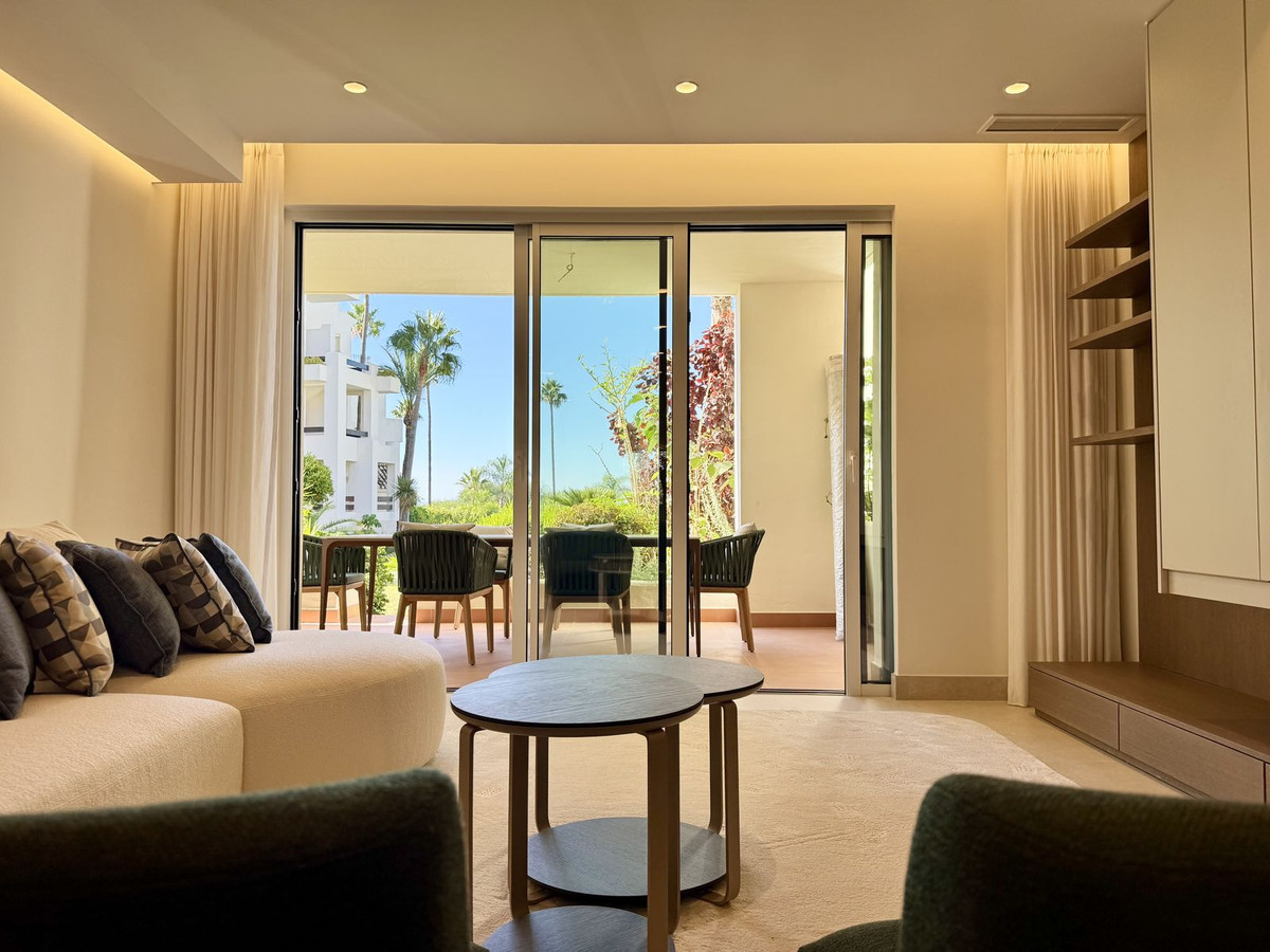 Apartamentos de 3 dormitorios en venta en Nueva Milla de Oro – R5133517