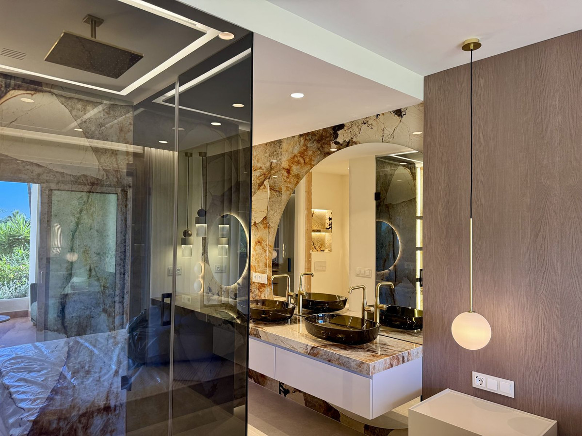 Apartamentos de 3 dormitorios en venta en Nueva Milla de Oro – R5133517