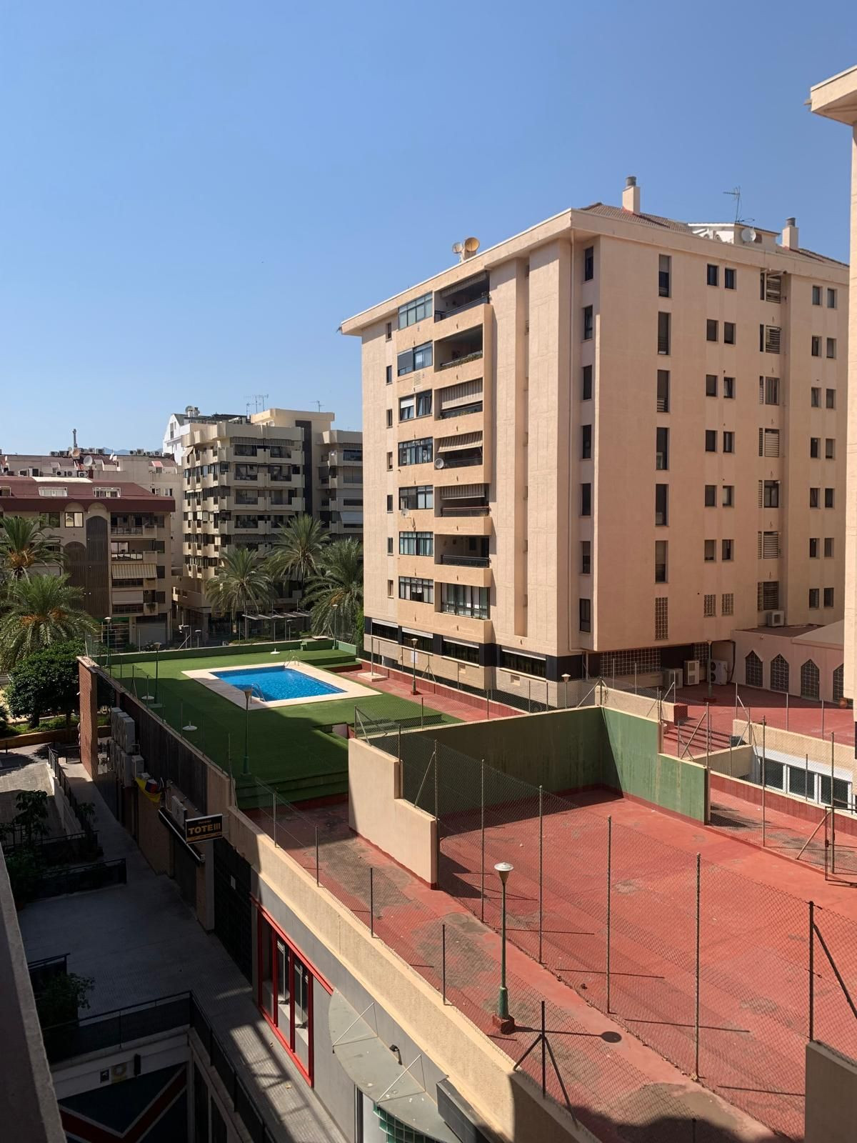 2 bedroom Apartments for sale in Marbella – R5138818