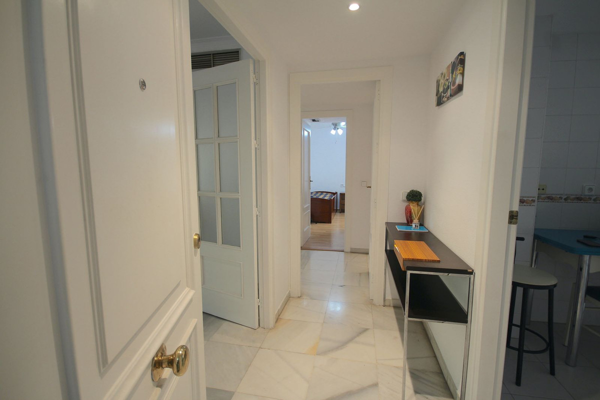 Apartamentos de 3 dormitorios en venta en Marbella – R5144029