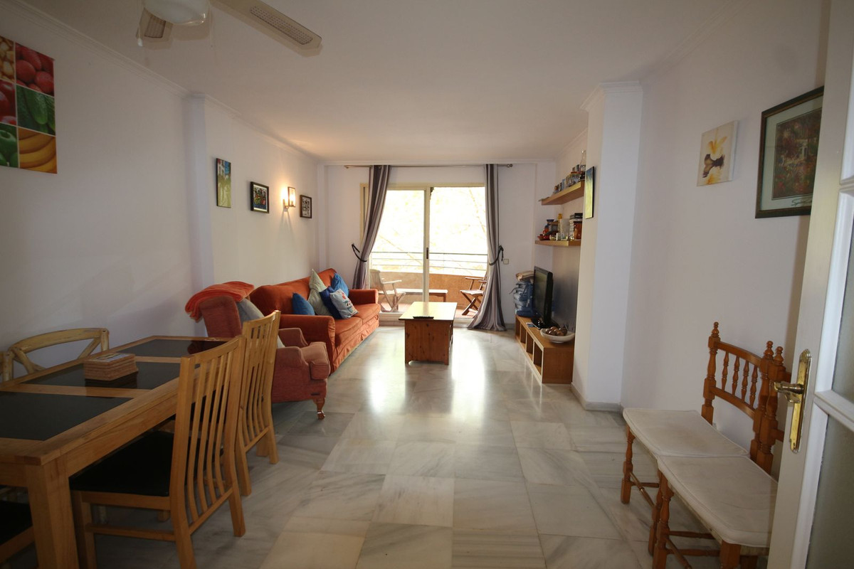Apartamentos de 3 dormitorios en venta en Marbella – R5144029