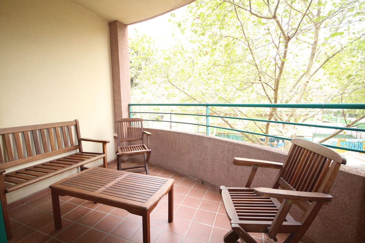 Apartamentos de 3 dormitorios en venta en Marbella – R5144029