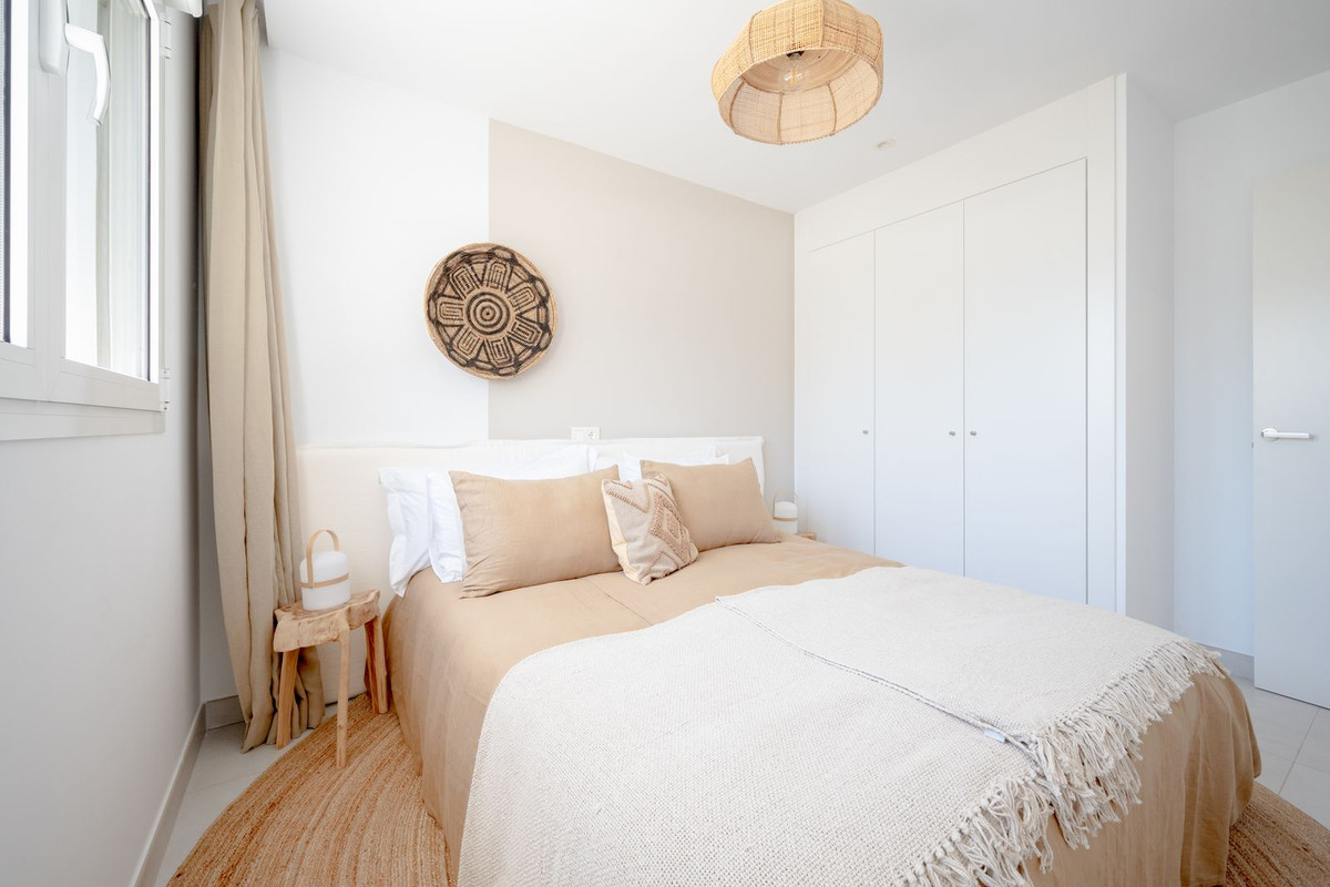 Apartamentos de 3 dormitorios en venta en Altos de los Monteros – R5119069