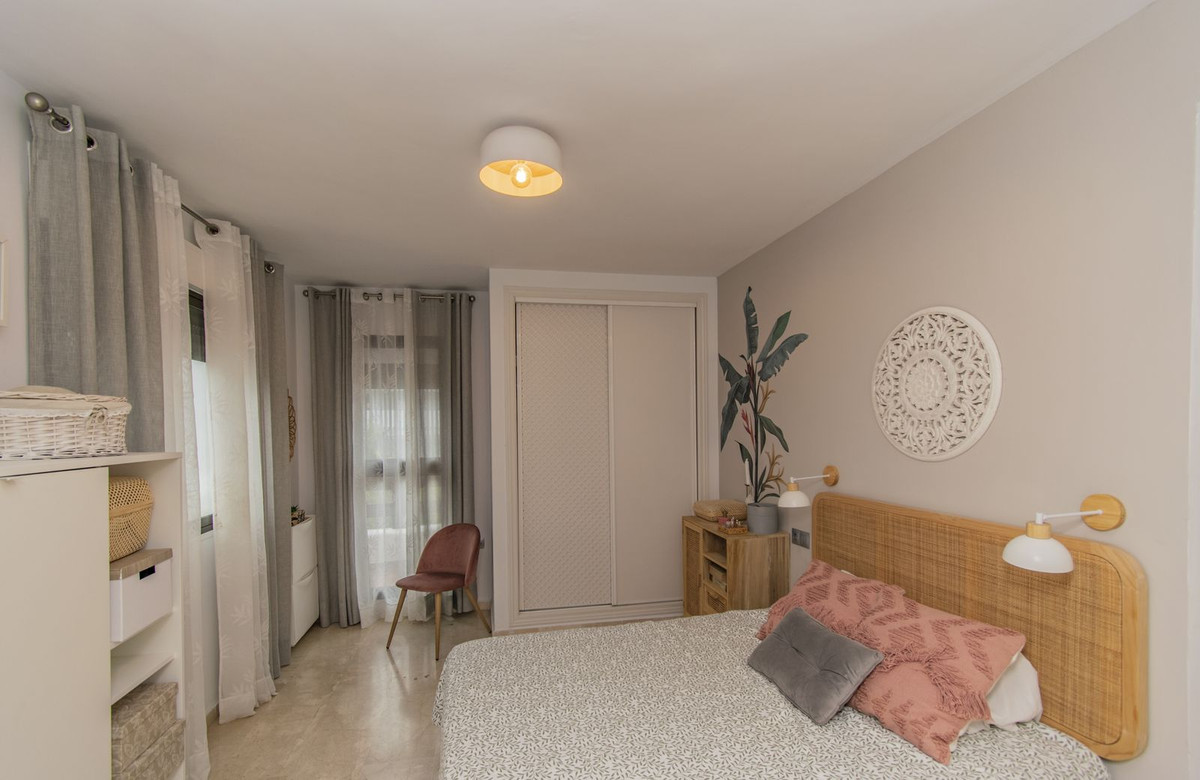 2 bedroom Apartments for sale in Atalaya – R4980283