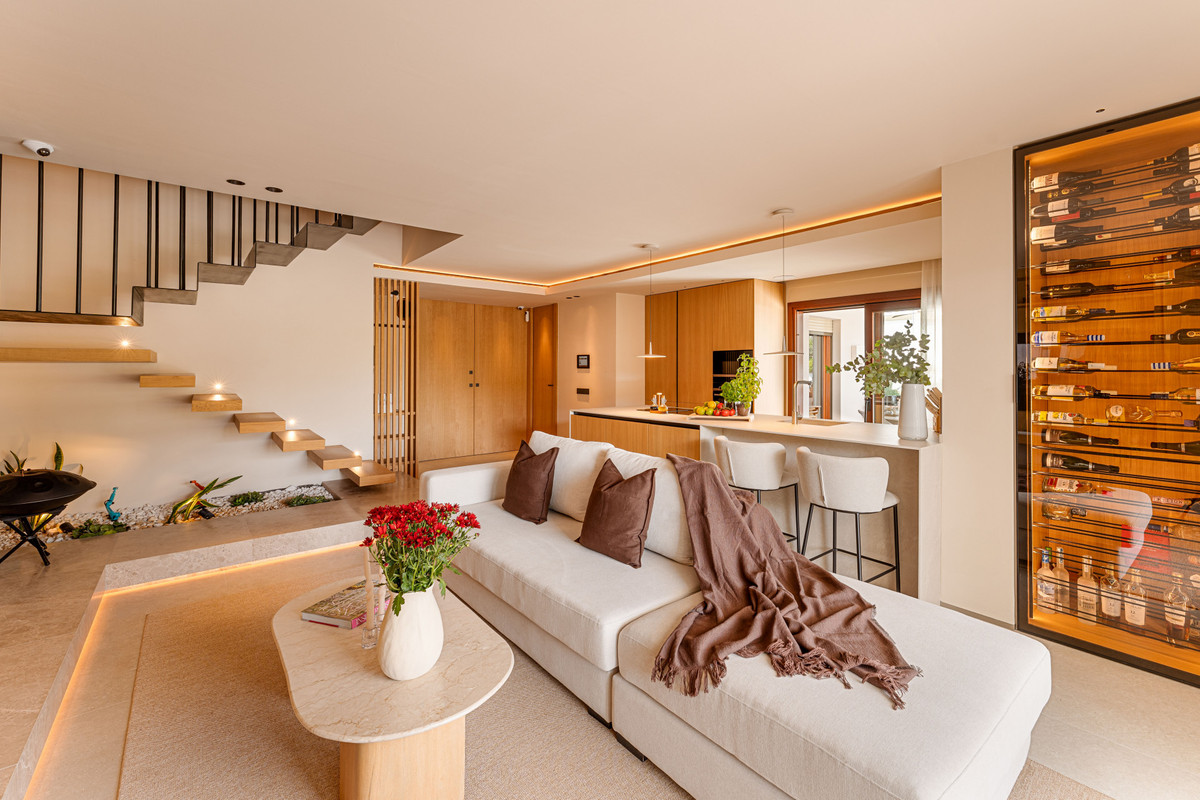 3 bedroom Apartments for sale in Milla de Oro – R5140108
