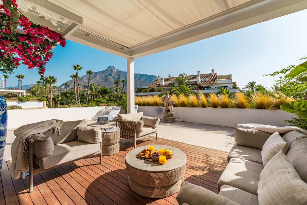 3 bedroom Apartments for sale in Milla de Oro – R5140108