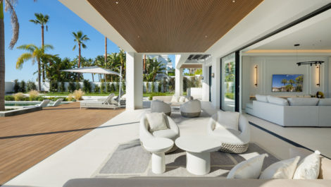 Villas de 7 dormitorios en venta en Monte Halcones – R5135665