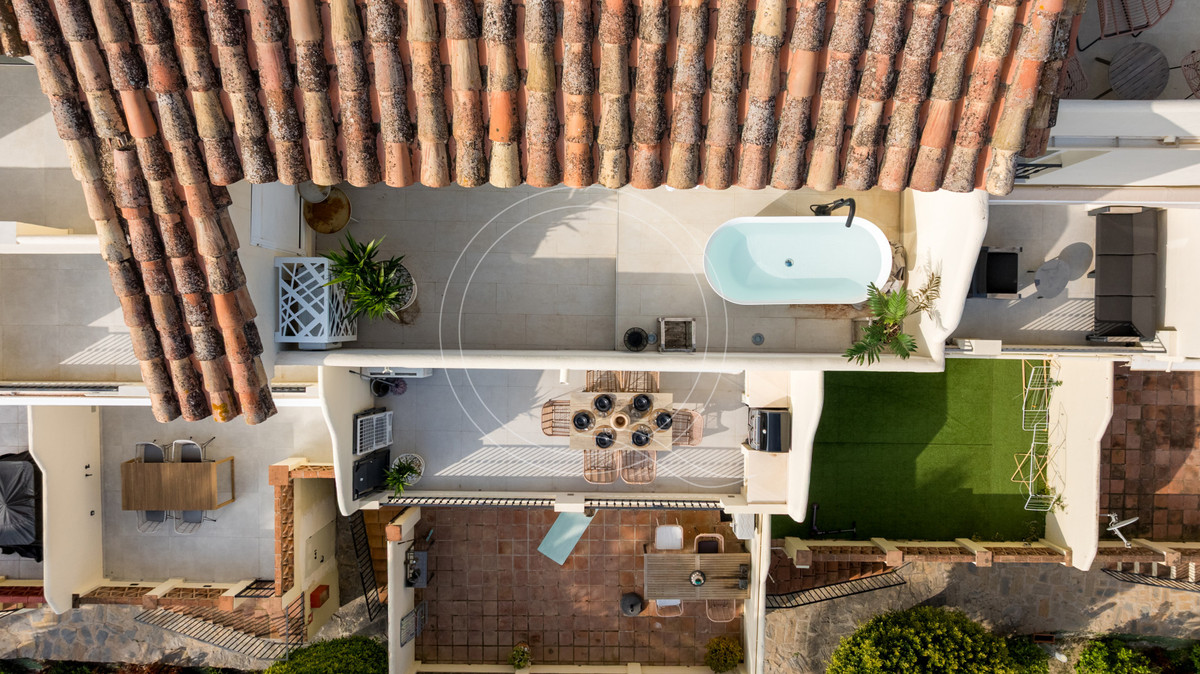 Apartamentos de 3 dormitorios en venta en Marbella – R5031988