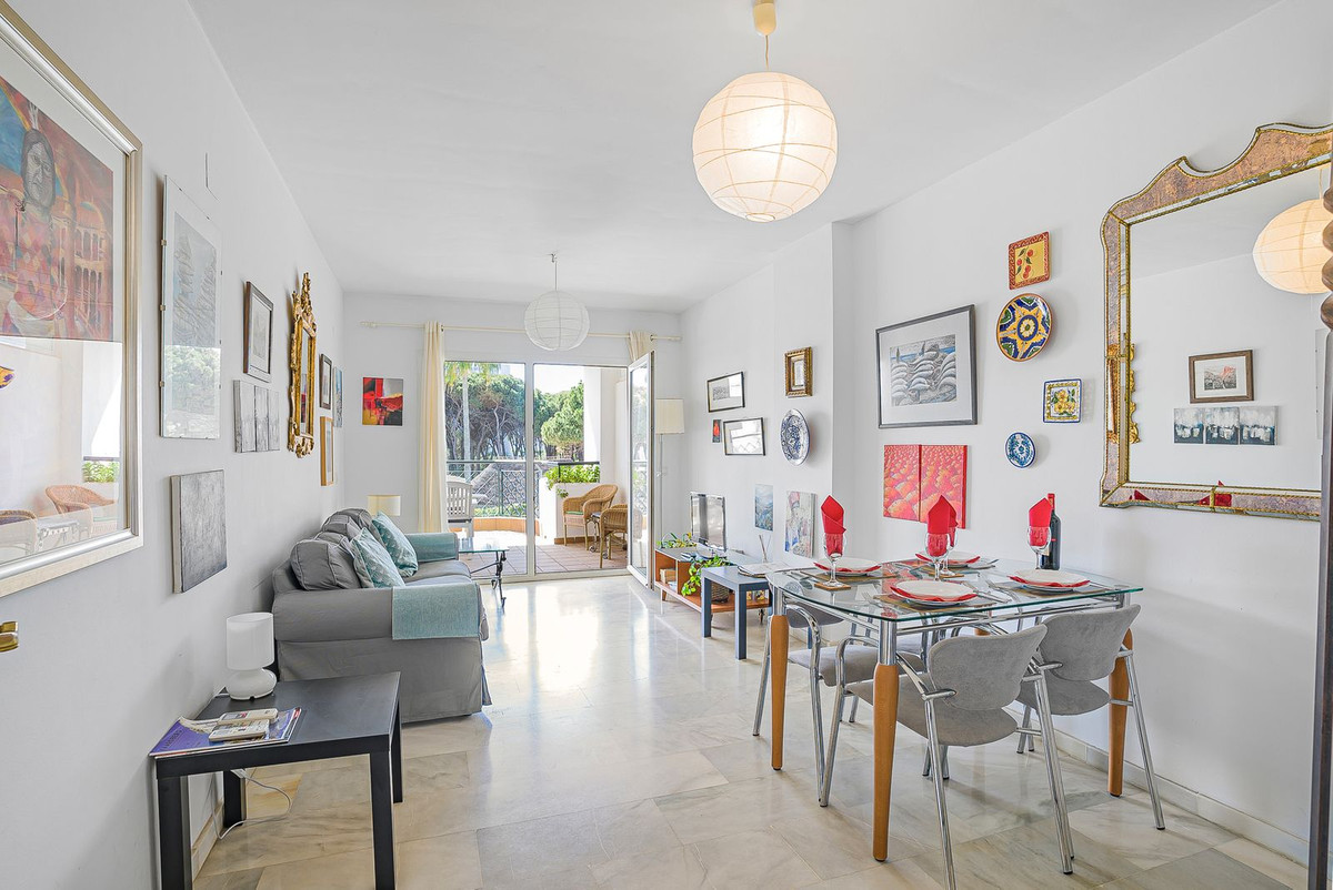 2 bedroom Apartments for sale in Calahonda – R5129029