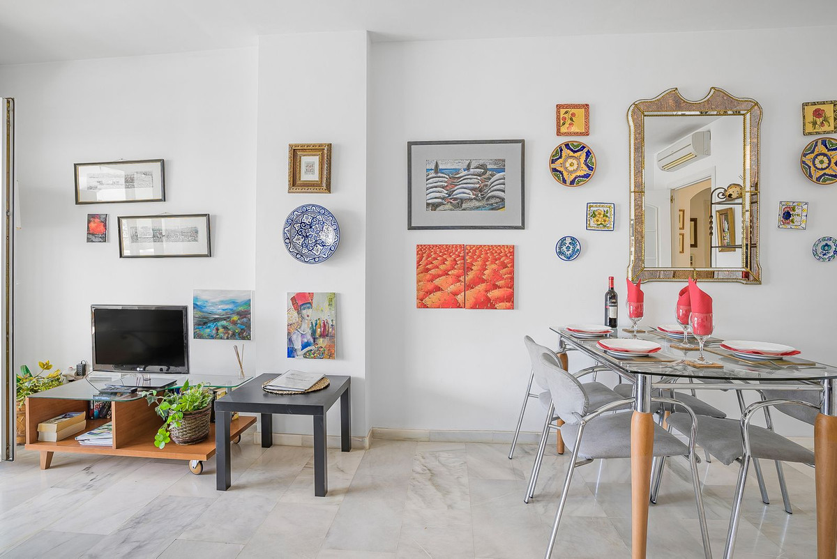 2 bedroom Apartments for sale in Calahonda – R5129029