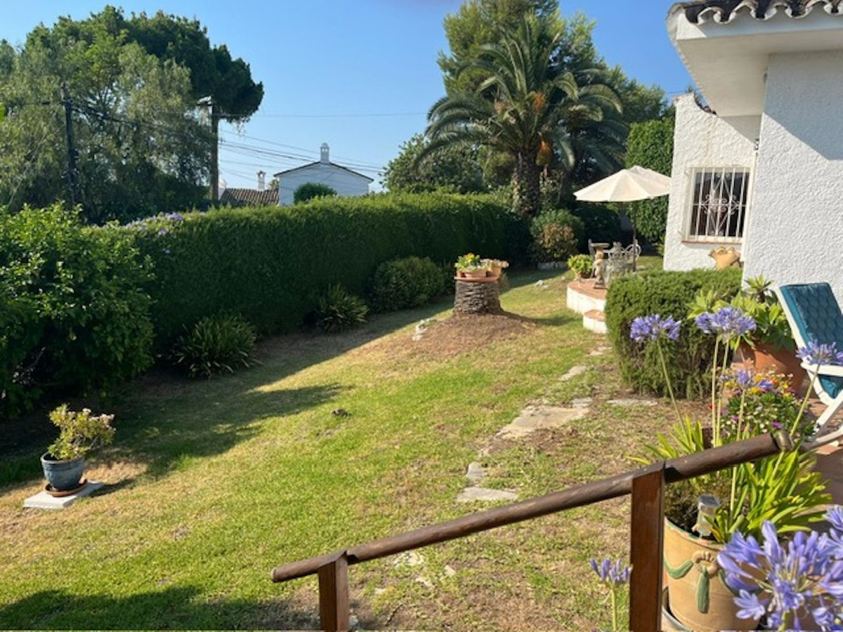 Villas de 3 dormitorios en venta en Marbella – R5141023