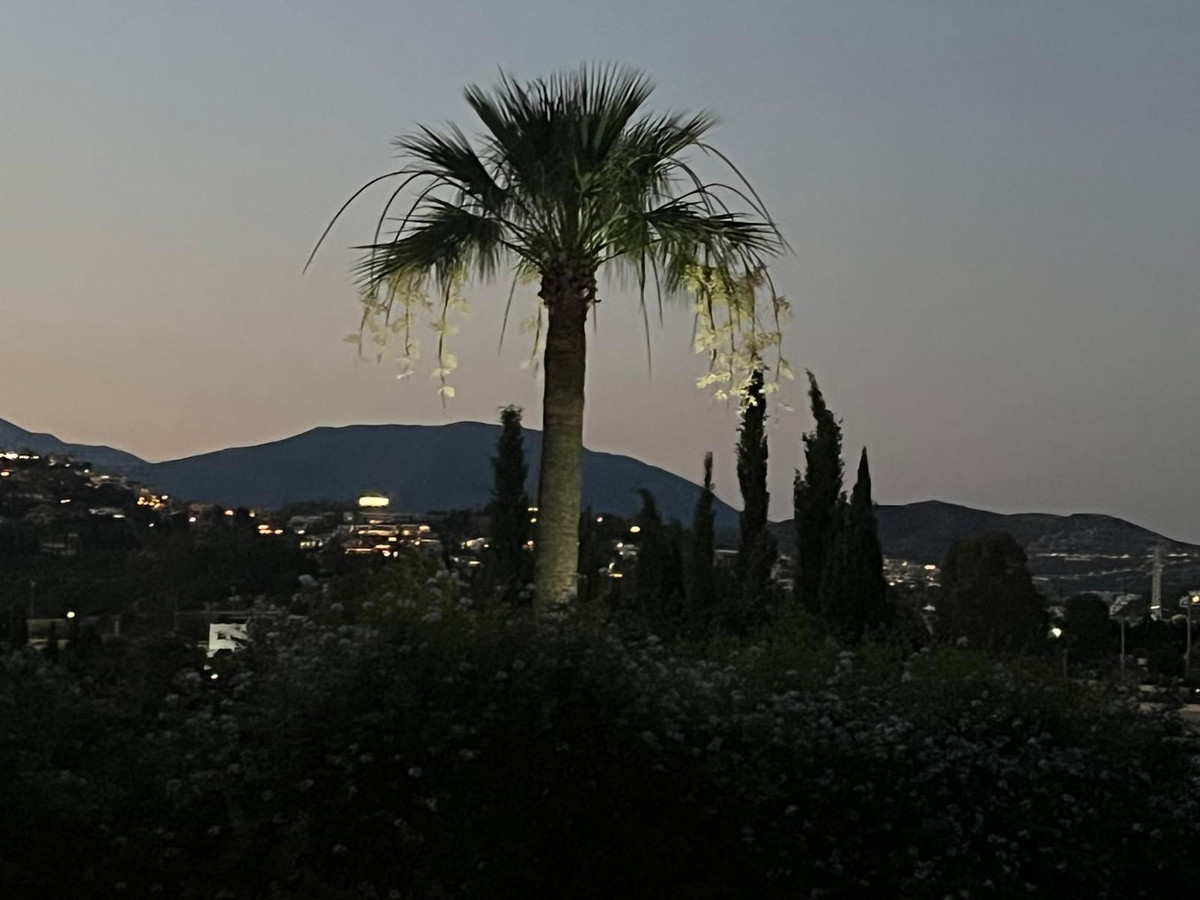 Villas de 3 dormitorios en venta en Marbella – R5141023