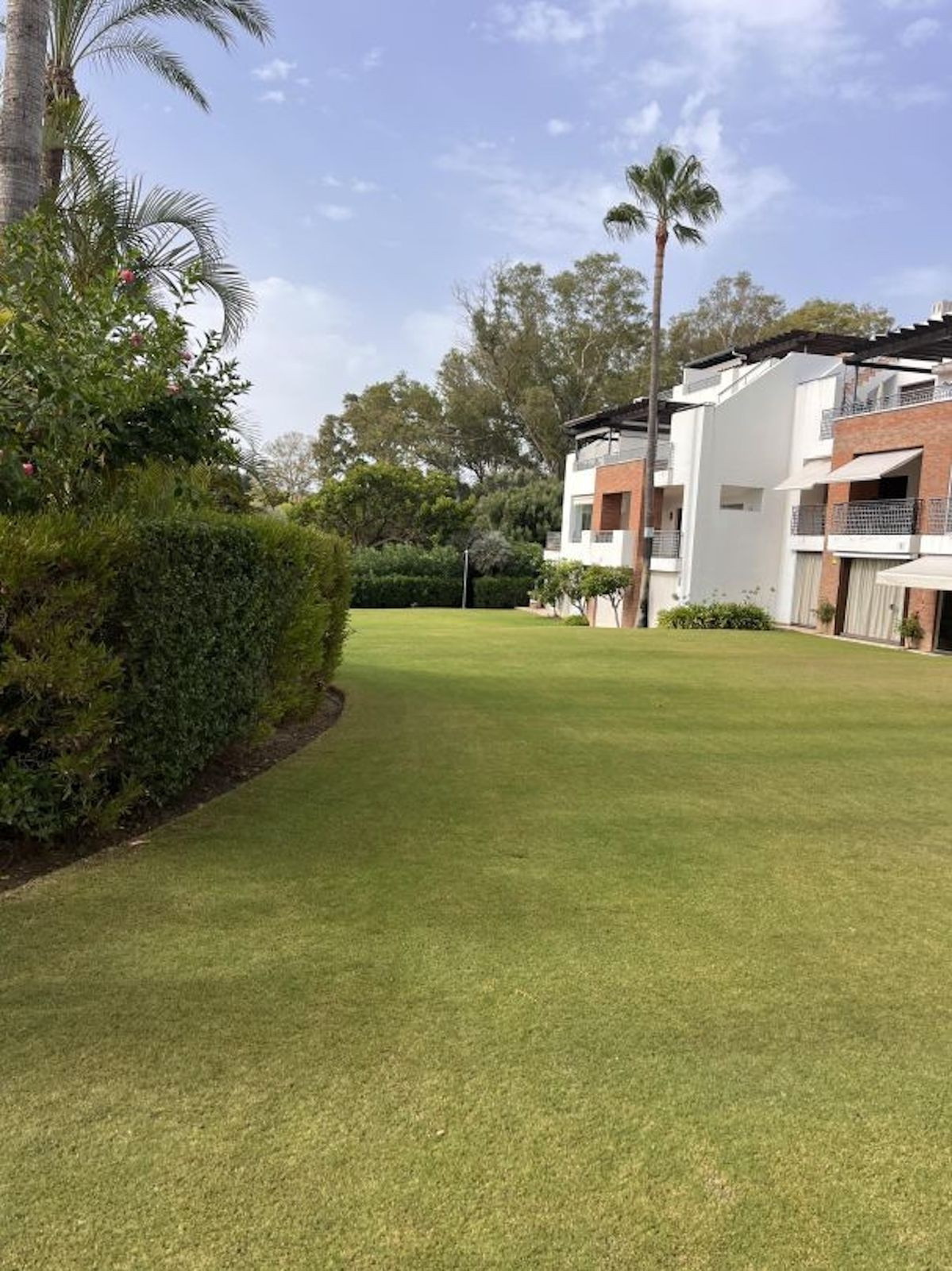 2 bedroom Apartments for sale in Selwo – R5131519