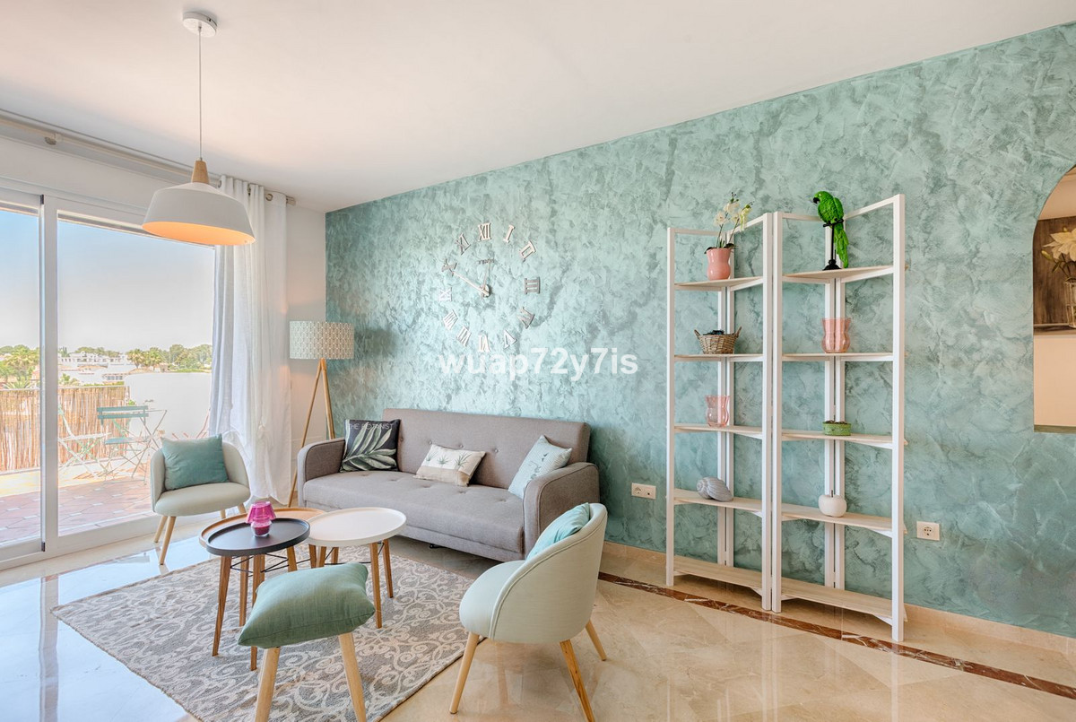 Apartamentos de 2 dormitorios en venta en Atalaya – R5139010