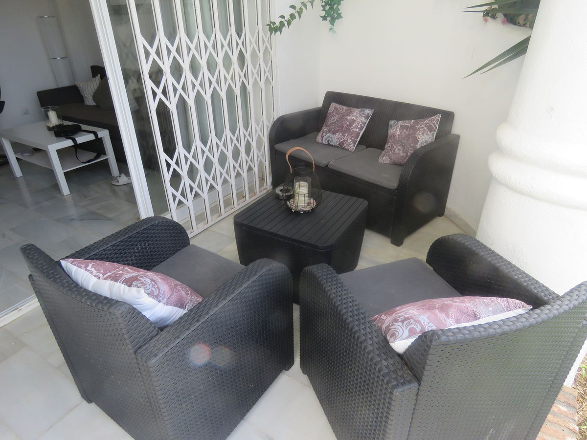2 bedroom Apartments for sale in Calahonda – R5130589