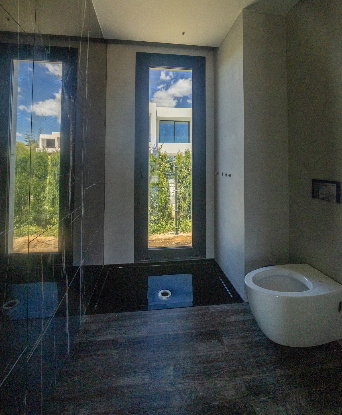 Villas de 3 dormitorios en venta en Nueva Milla de Oro – R5129257